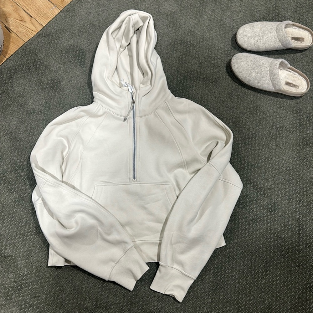 Cream lululemon scuba 3/4 zip, new, worn twice